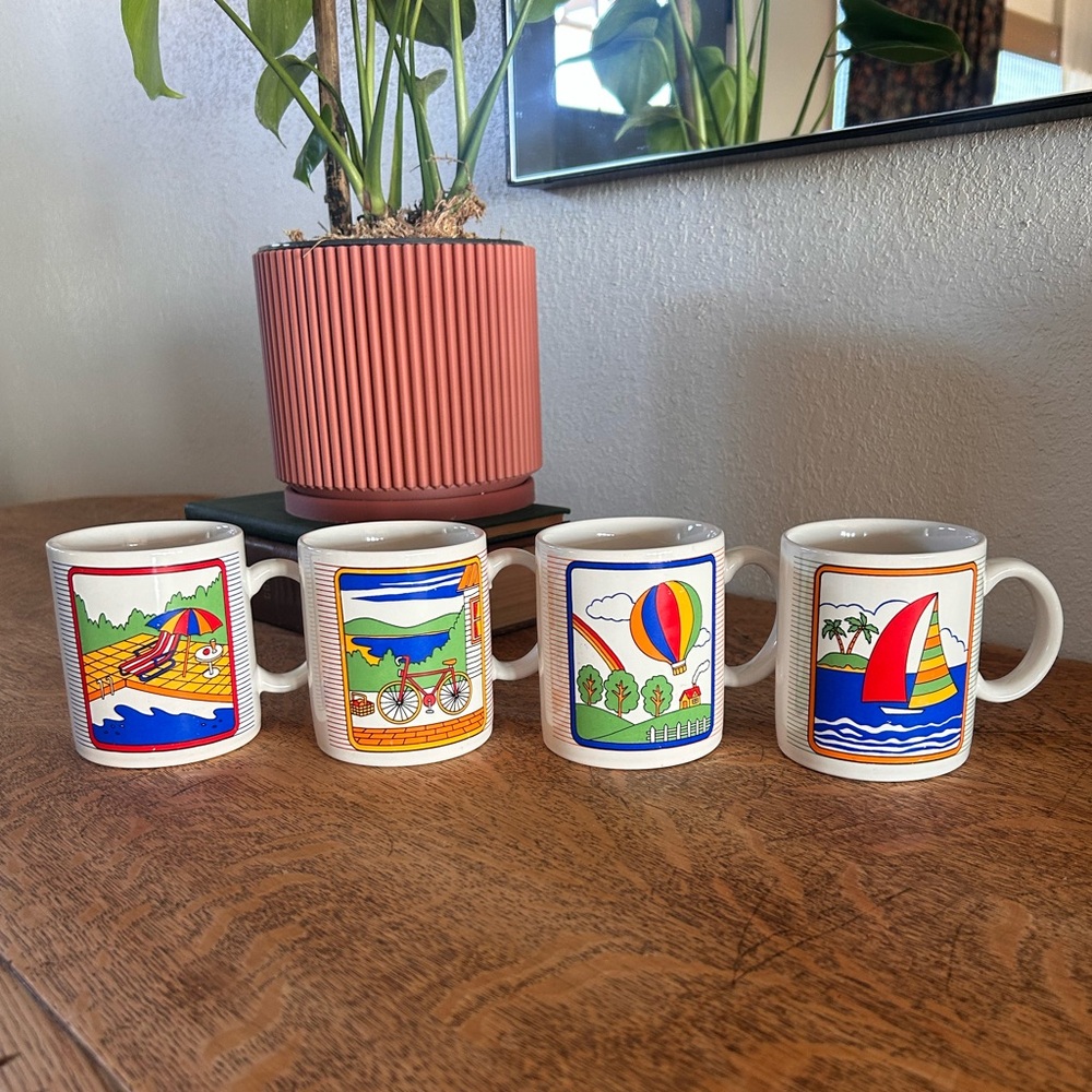 Vintage Mug Set